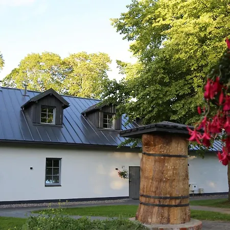 Varves Muiza Gasthof Varve